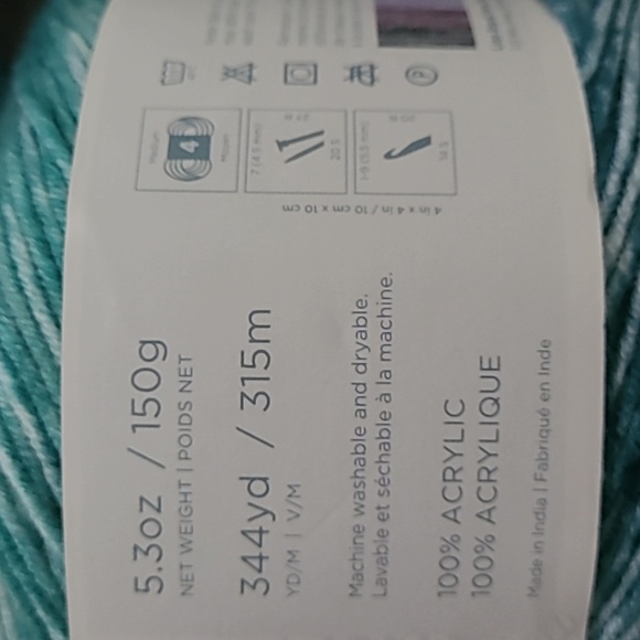 Mandala Ombre Lion Brand Yarn Lot x Two New with Tag crochet knitting acrylic ya - Picture 6 of 8